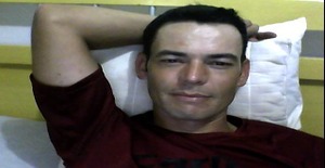 Eduardo1512 41 anos Sou de Pouso Alegre/Minas Gerais, Procuro Encontros Amizade com Mulher